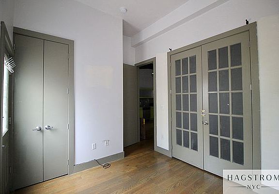 4th image of 238 Central Ave #1L