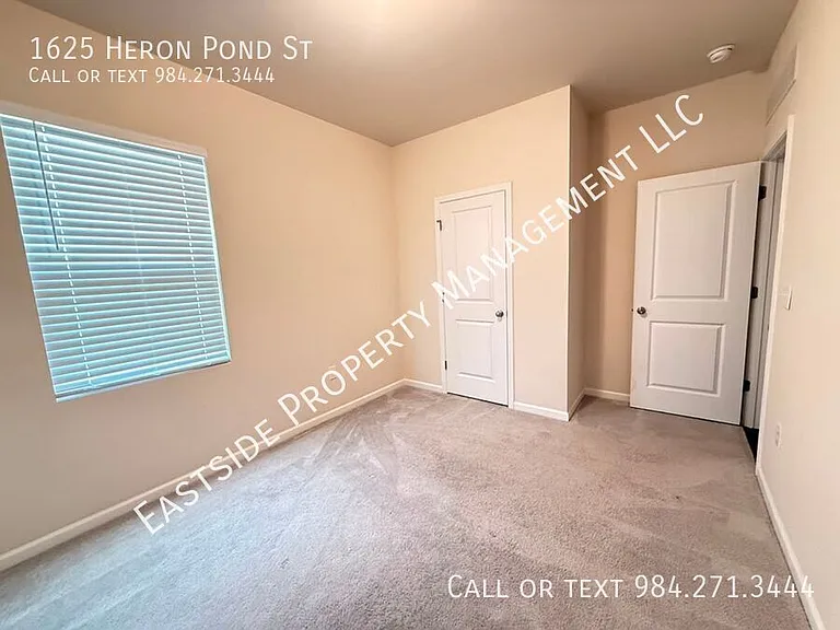 1625 Heron Pond St — Photo 9