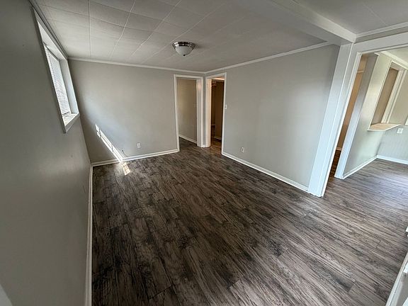 4th image of 307 Rozelle Way APT A