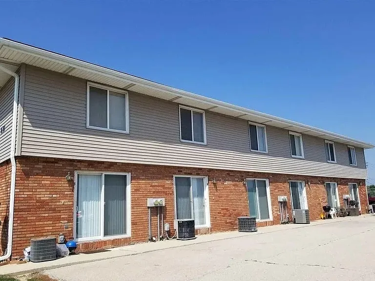 1500 Dustin Dr #2 — Photo 13