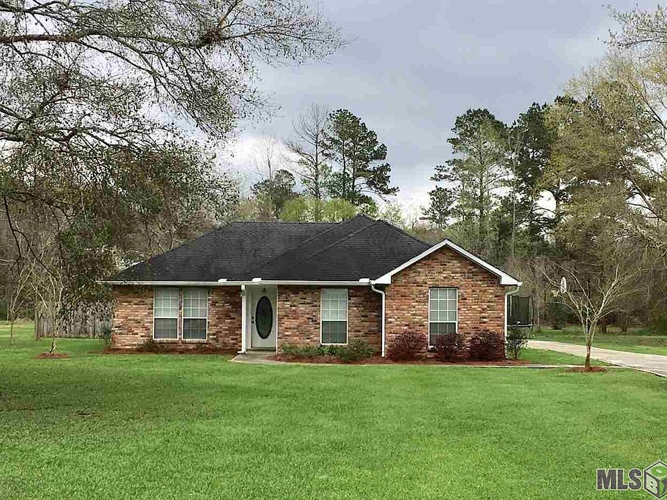 1st image of 33776 Nancy Dr