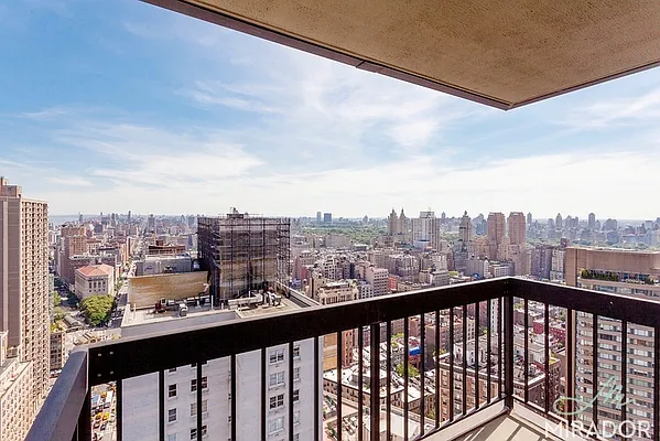 Rented by Mirador Real Estate | media 53