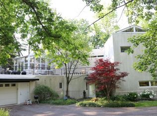 802 Hanshaw Rd, Ithaca, NY 14850