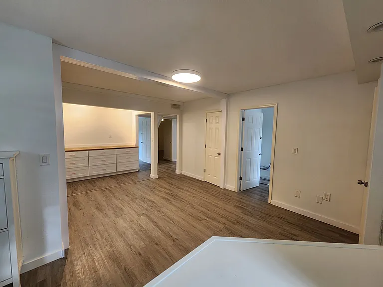 5343 Midland Rd — Photo 10