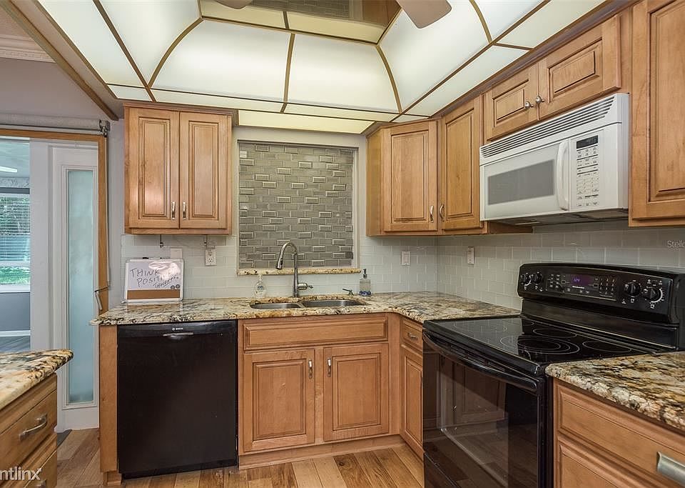 1st image of 1668R Eden Ct
