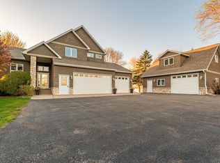 69710 213th St, Darwin, MN 55324