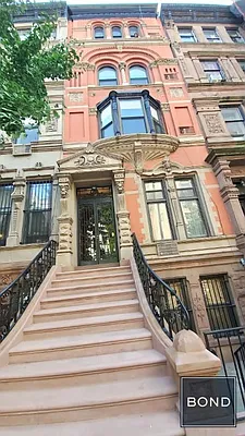 Sold by Bond New York | media 19