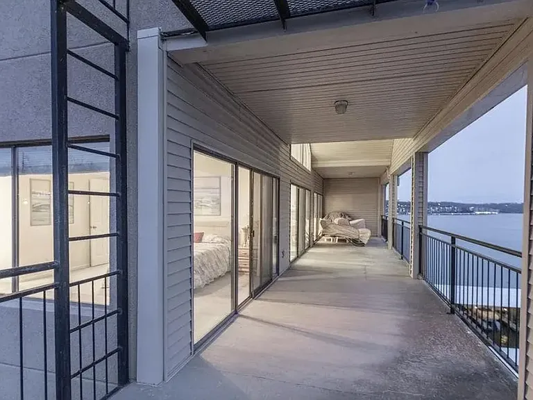 106 Falls Point Dr #8C — Photo 2
