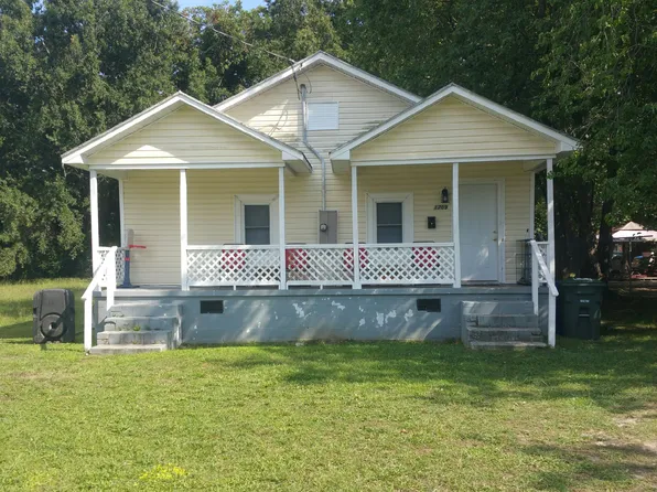 1709 Spruce St, Greenville, NC 27834