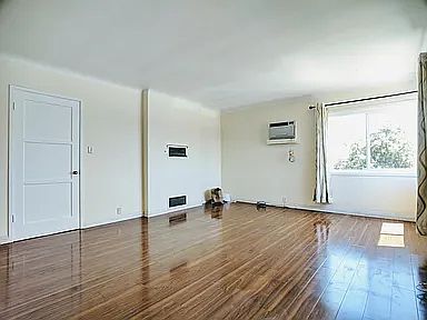 3rd image of 29 N Curtis Ave APT C