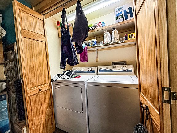 2nd image of 1 E 6th Ave Unit 33