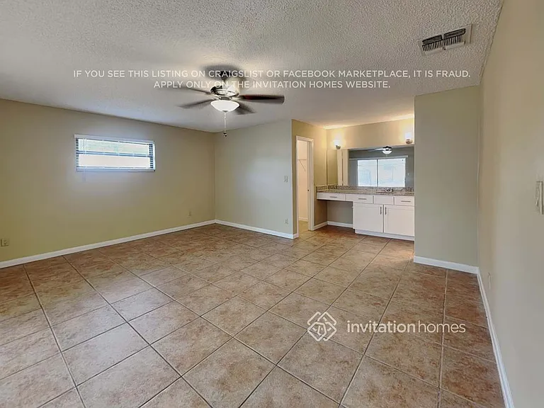 109 Slade Dr — Photo 8