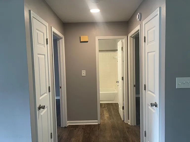 1812 Red Rose Ln — Photo 4