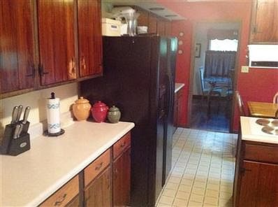 4th image of 7286 Roads Ln