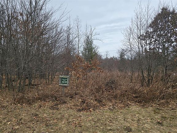 4th image of 00 11 1/4 Avenue