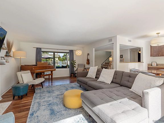 5th image of 4123 Avati Dr