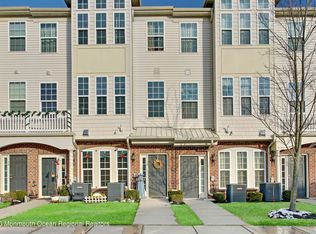 30 Michael Dr, Tinton Falls, NJ 07712