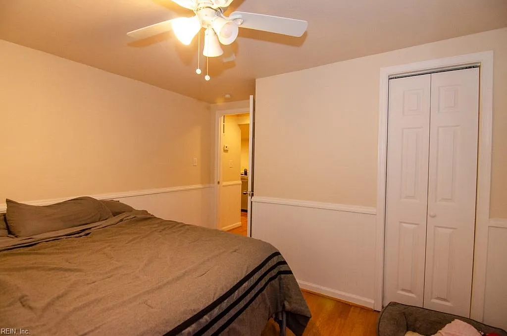 Building Photo - 1056 Little Bay Ave #A