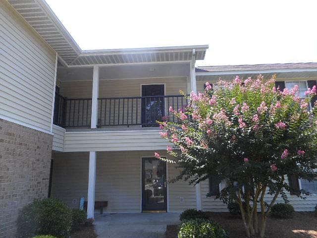 1st image of 2800 Mulberry Ln APT F