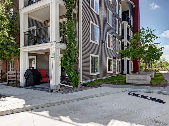 2nd image of 755 W Copperpond Blvd SE #2114