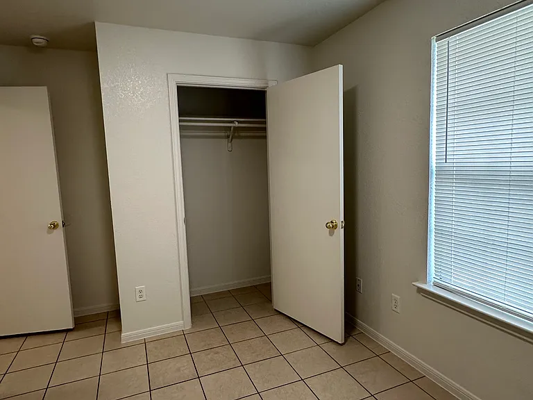 409 Justin Ln #A — Photo 13