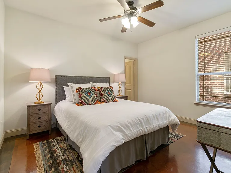 3239 S University Dr — Photo 17