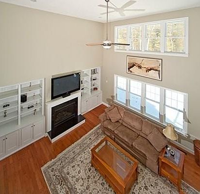 4th image of 31 Gilfeather Ln