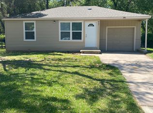 937 S Christine Rd, Wichita, KS 67218