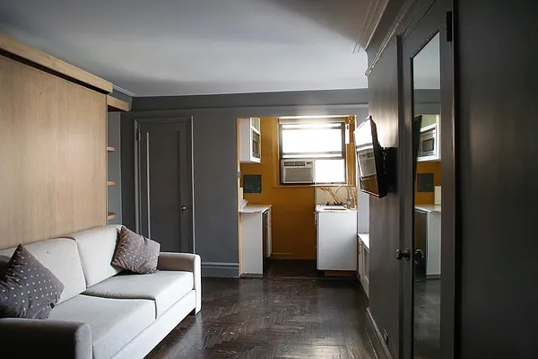 Rented by Keller Williams NYC | media 7