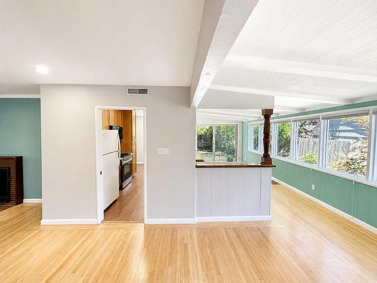4549 Lippi Pkwy — Photo 6