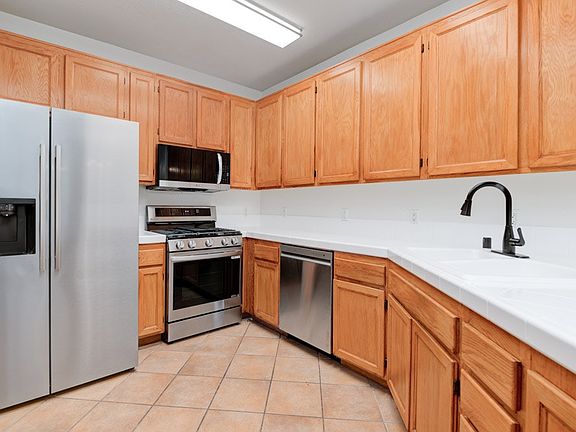 3rd image of 1413 Paseo Orion