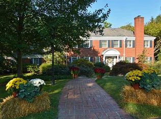 107 Hawthorne Rd, Blawnox, PA 15238