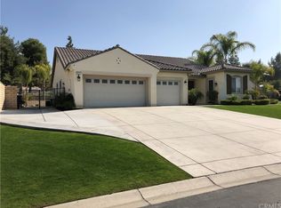 5001 Via Palermo Dr, Bakersfield, CA 93306
