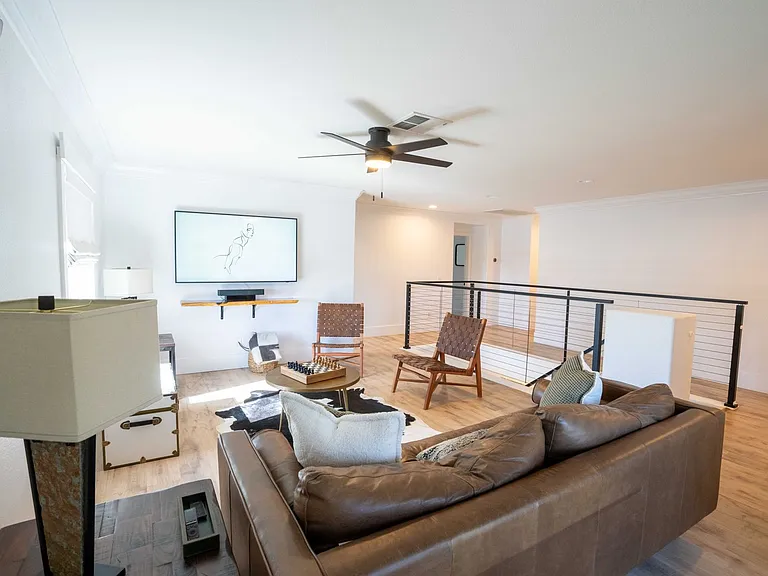 33896 Calafia St — Photo 18