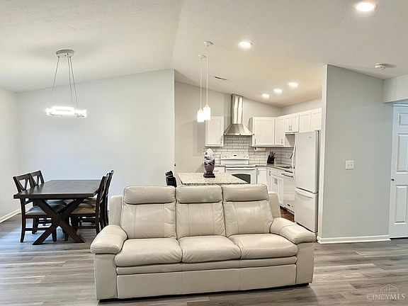 5th image of 8792 Carrousel Park Cir Unit 148