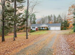 731 Brighton Hill Rd, Minot, ME 04258