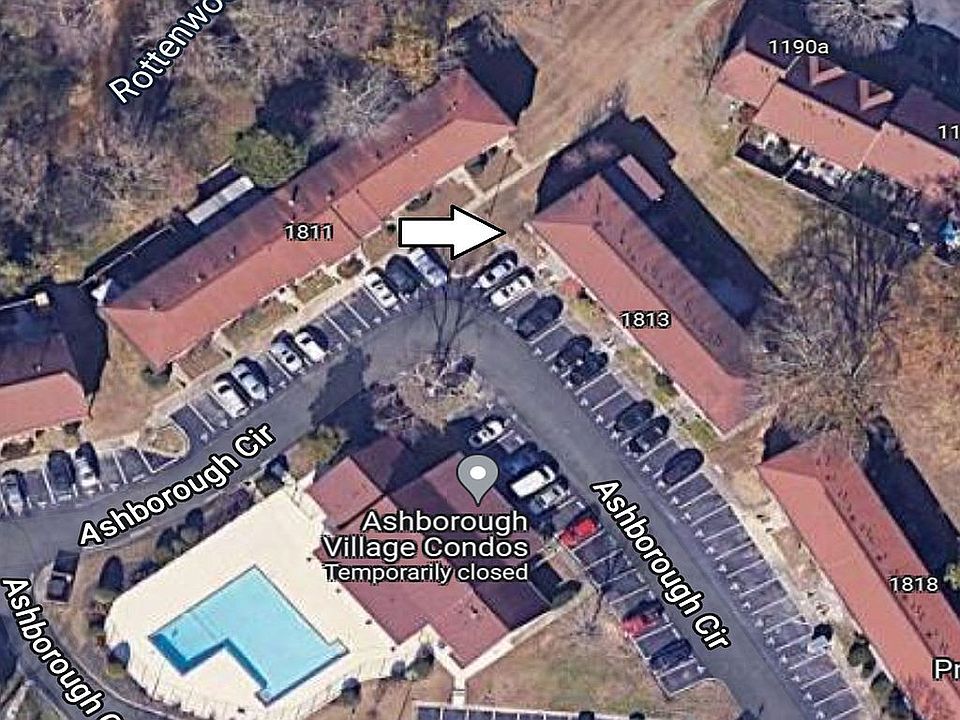 1st image of 1813 Ashborough Cir SE APT A