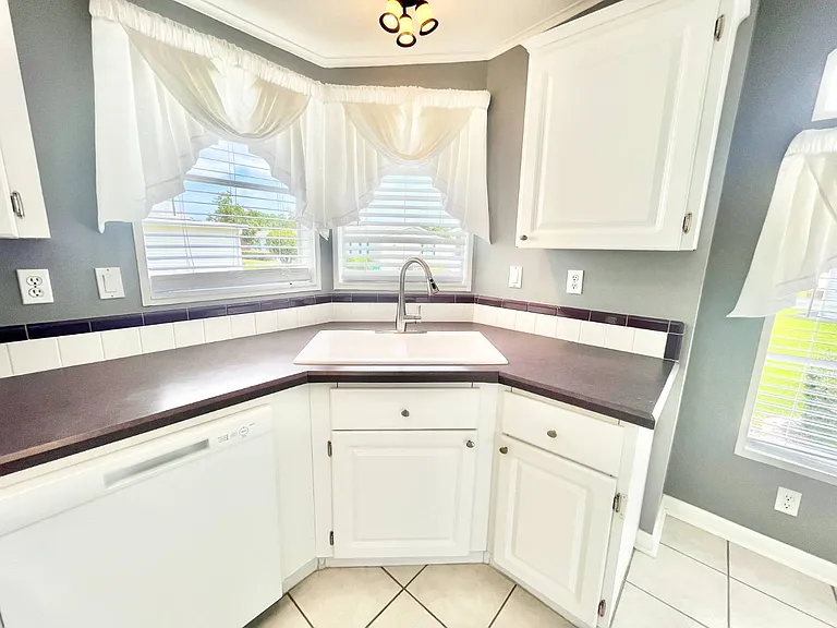 5498 Crane Feather Dr — Photo 17