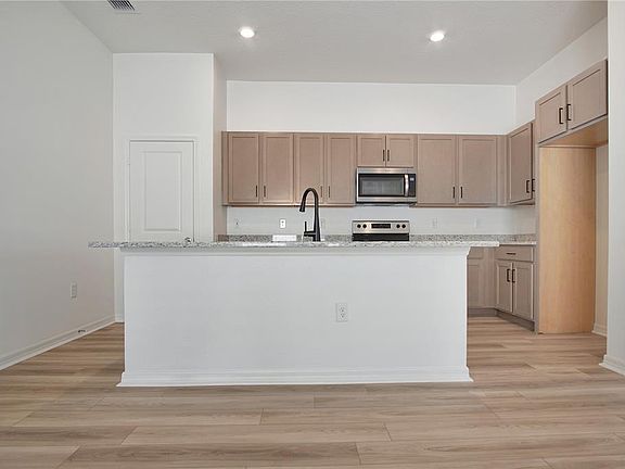 5th image of 9224 Westside Hills Dr