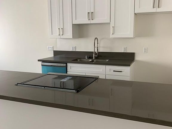 5th image of 5452 Sierra Vista Ave APT 307