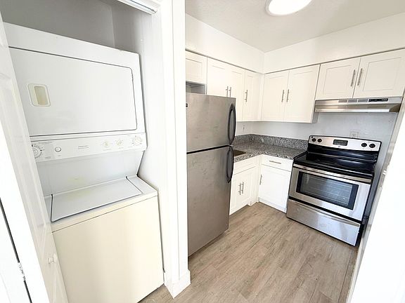 2nd image of 1140 NE 25th Ave #2
