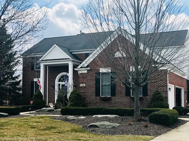 2nd image of 546 Sylvan Dr