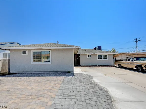 2708 Royal St, North Las Vegas, NV 89030