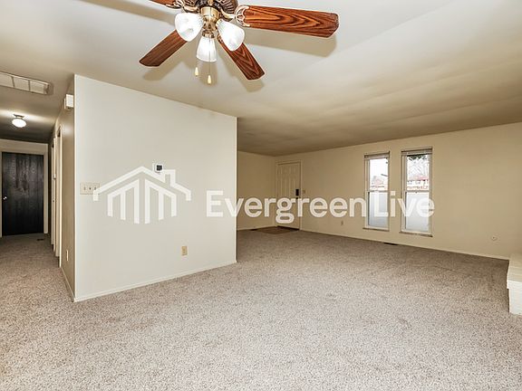 5th image of 8811 Foxgate Ct