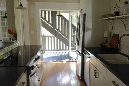 205 W Walnut Ave — Photo 5