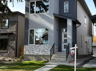 11032 128th St NW, Edmonton, AB T5M0W6