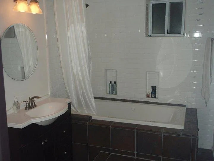 1 bed, 550 sqft, $2,400 — Photo 3