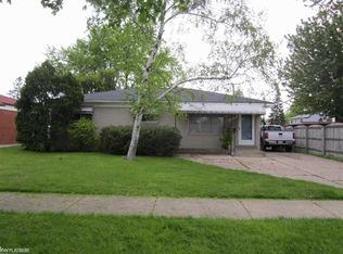 14351 E 14 Mile Rd, Sterling Heights, MI 48312