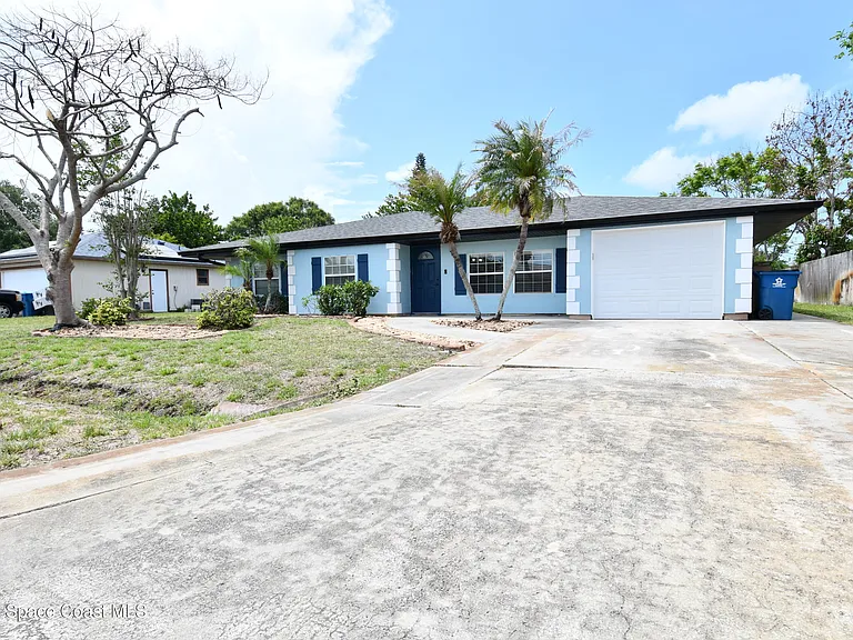 2185 Acacia St NE — Photo 3