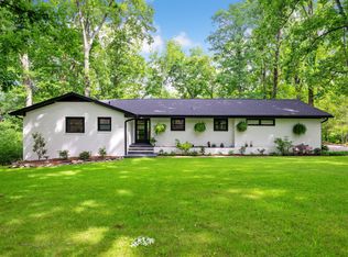 325 Arrow Dr, Signal Mountain, TN 37377